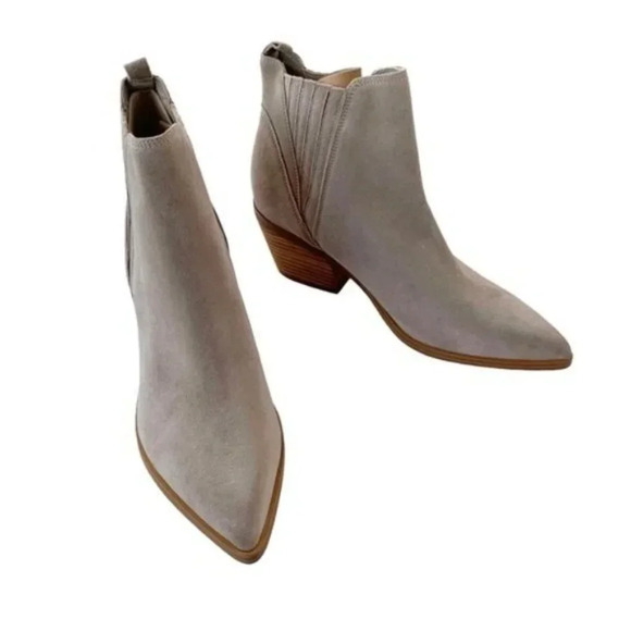 Marc Fisher Suede Leather Teona Light Grey Ankle Cowboy Boot Size 7.5 NWT - Picture 8 of 15